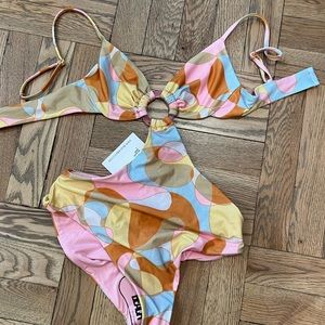 Beach Riot
Kirsten Cutout One-Piece Swimsuit